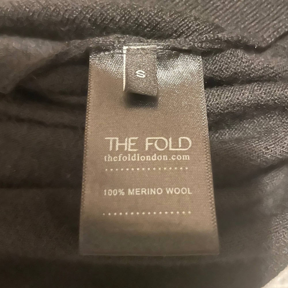 The Fold Twist Neck Sweater Merino Wool Black S Classic minimalist modest preppy - Picture 4 of 4